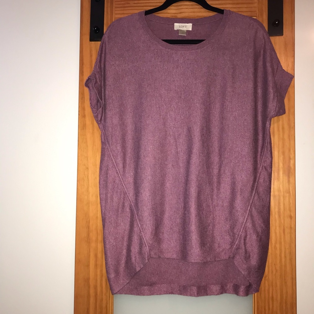 LOFT Women’s Purple / Mauve Shirt, Size XS (fit’s like a Small, roomy/forgiving